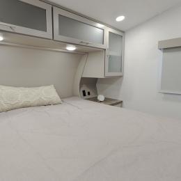 2025 Avenue 23ML Interior