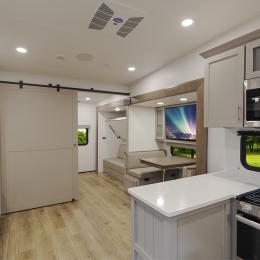2025 30BH Interior