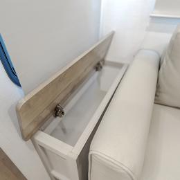 2025 Avenue 32RLS Interior