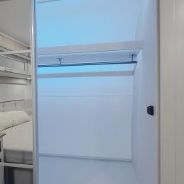 Avenue 332RL Interior