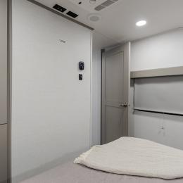 2025 Avenue 28BH Interior