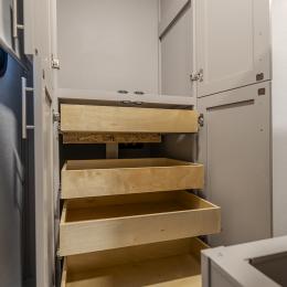2025 Avenue 28BH Interior