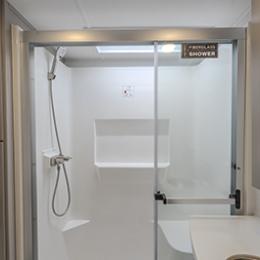 2026 Avenue 33RKS Interior