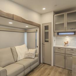 2026 Avenue 23ML Interior