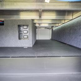 2026 Avenue 35RKS Interior