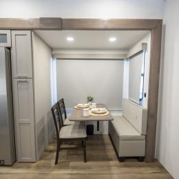 2026 Avenue 38DBL Interior