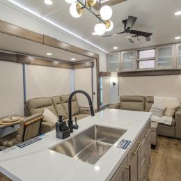 2026 Paradigm 310RL Interior