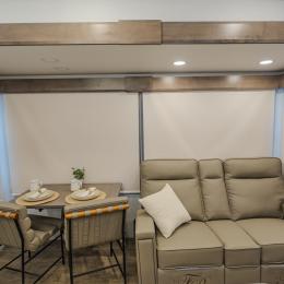 2026 Paradigm 310RL Interior