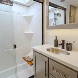 2026 Paradigm 310RL Interior