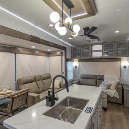 2026 Paradigm 340RL Interior