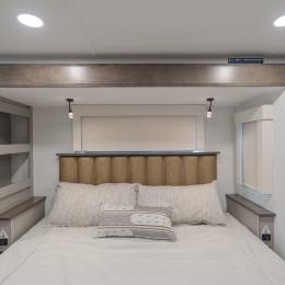 2026 Paradigm 340RL Interior