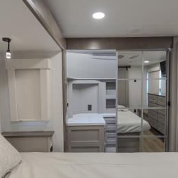 2026 Paradigm 340RL Interior