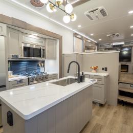 2026 Paradigm 385FL Interior