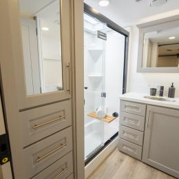 2026 Paradigm 385FL Interior
