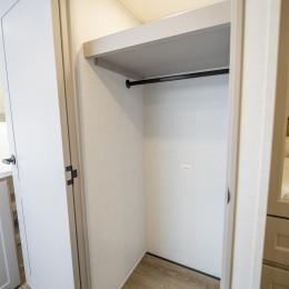 2026 Paradigm 385FL Interior