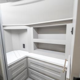 2026 Paradigm 395DS Interior