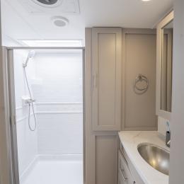 2026 Avenue 25RL Interior