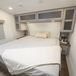 2026 Avenue 25RL Interior