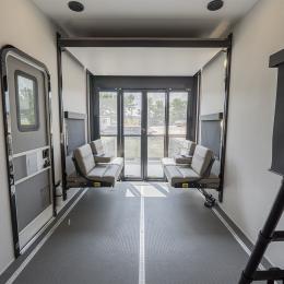 2026 Valor 41V16 Interior