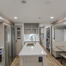 2026 Avenue 333BH Interior