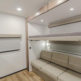 2026 Avenue 333BH Interior