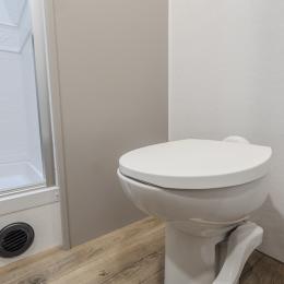 2026 Avenue 333BH Interior