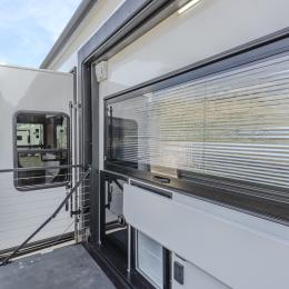 2026 Paradigm 338SP Interior