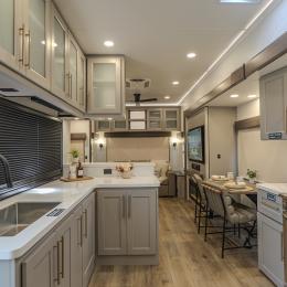 2026 Paradigm 338SP Interior