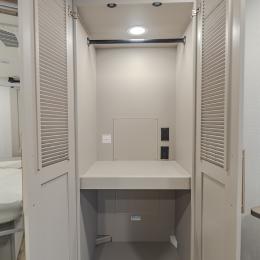 2026 Paradigm 338SP Interior
