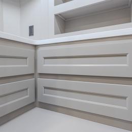 2026 Paradigm 338SP Interior