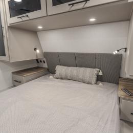 2026 Delta Ultra Lite Solo 291BH Interior