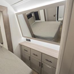 2026 Valor 27T14 Interior