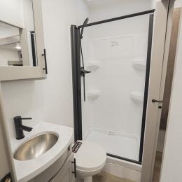 2026 Valor 27T14 Interior