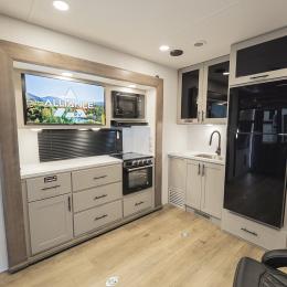 2026 Valor 27T14 Interior