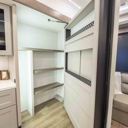 Benchmark 42LFT Interior