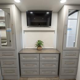 2026 Paradigm 395DS Interior