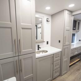 Benchmark 44LFT Interior