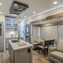 2026 Avenue 39MBR Interior