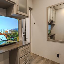 2026 Avenue 39MBR Interior