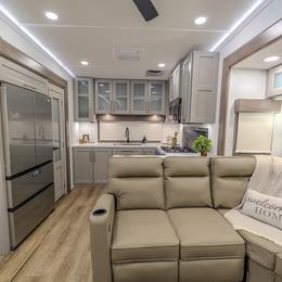 2026 Paradigm 312RK Interior