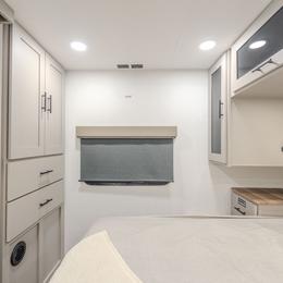 2026 Delta 292RL Interior